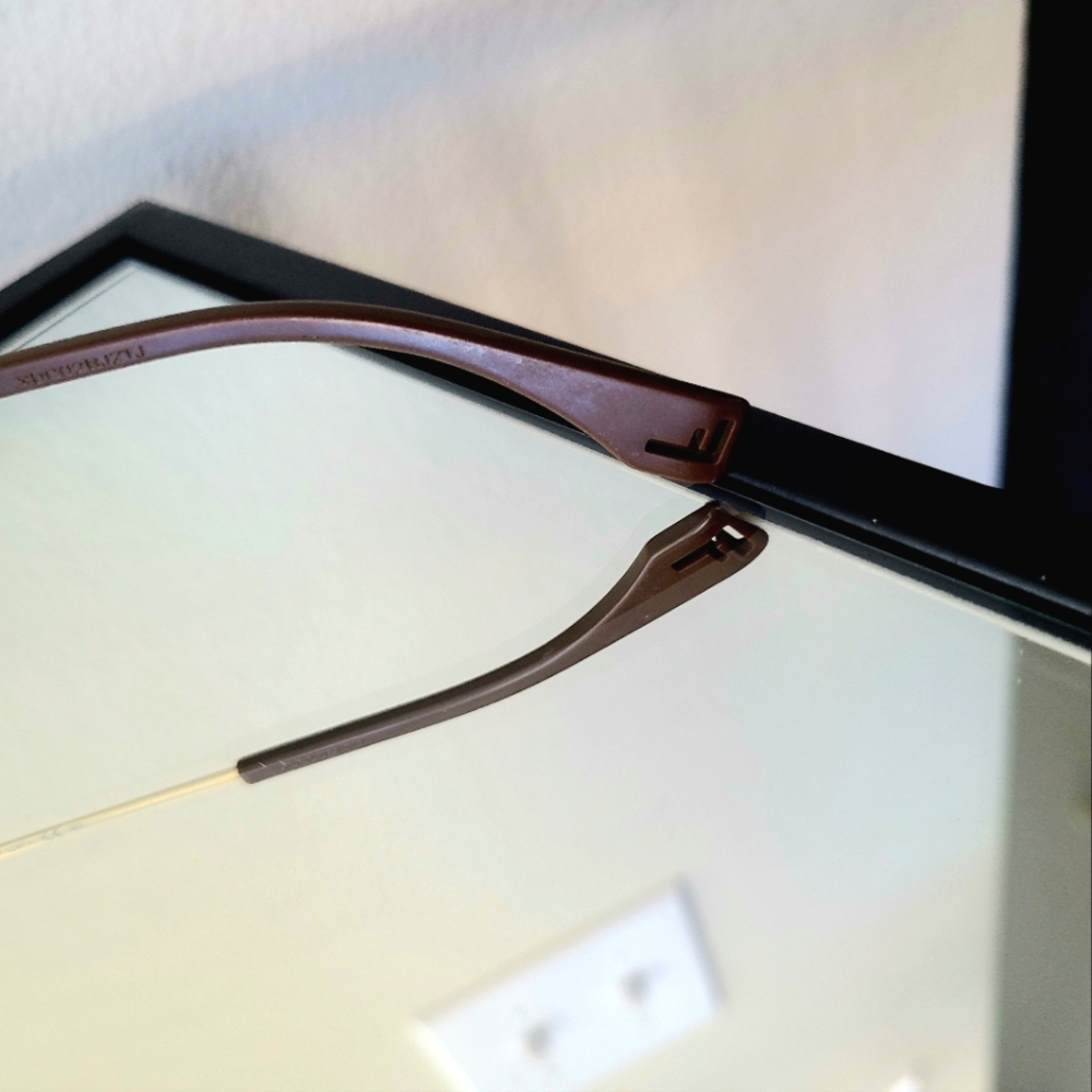 FENDI women's eyeglasses - Picture 3 of 3